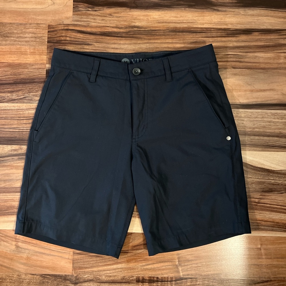 Vuori Meta Shorts